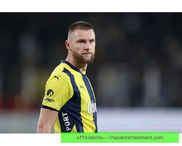 什克里尼亚尔正式免签加盟巴黎圣日耳曼开启新篇章